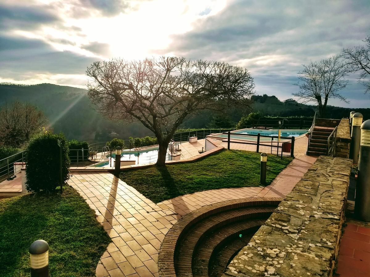 Апартаменти Borgo La Casaccia Монтайоне Екстер'єр фото