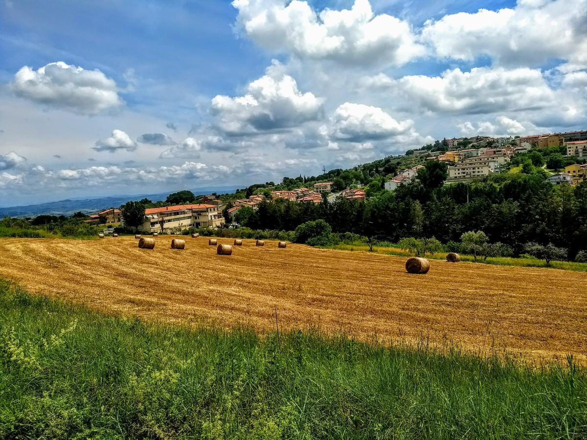 Апартаменти Borgo La Casaccia Монтайоне Екстер'єр фото